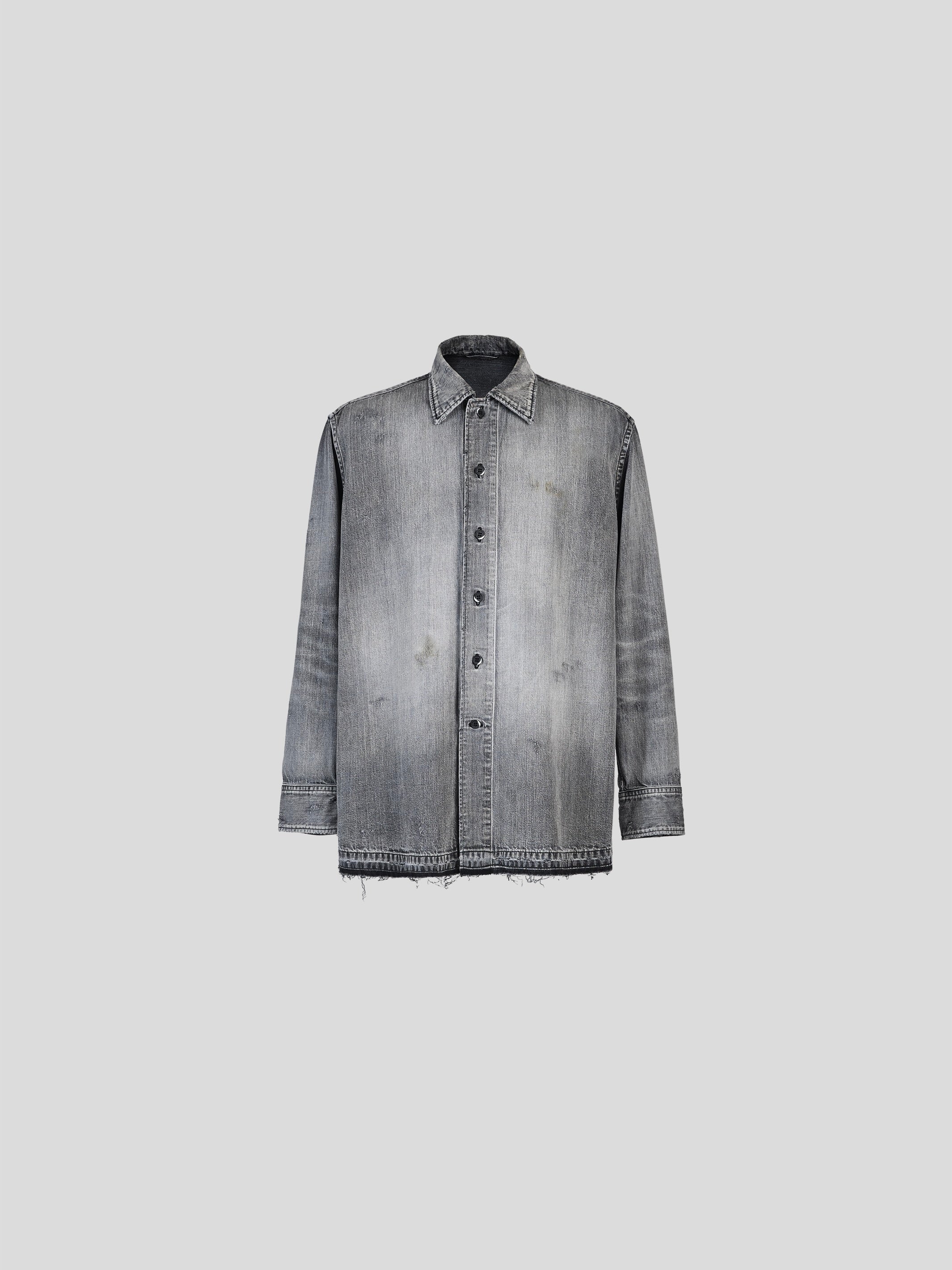 WYATT GRAY CHAMBRAY SHIRT IN DENIM
